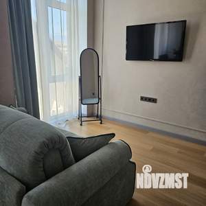 Студия квартира, посуточно, 33м2, 3/3 этаж