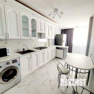 2-к квартира, посуточно, 60м2, 4/14 этаж