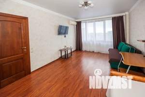 2-к квартира, посуточно, 70м2, 11/15 этаж