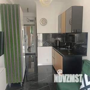 Студия квартира, посуточно, 18м2, 7/11 этаж