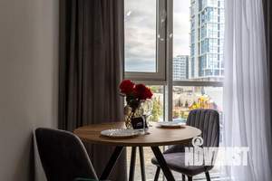 Студия квартира, посуточно, 28м2, 2/20 этаж