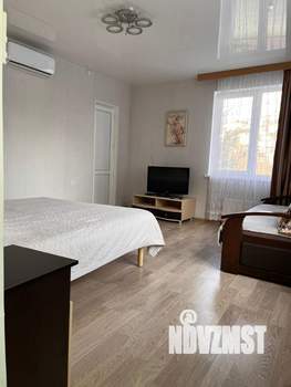1-к квартира, посуточно, 32м2, 1/1 этаж