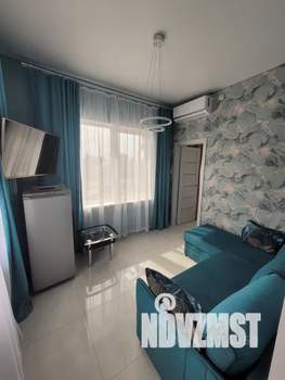 1-к квартира, посуточно, 37м2, 4/17 этаж