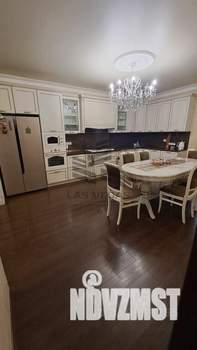 3-к квартира, на длительный срок, 120м2, 1/2 этаж