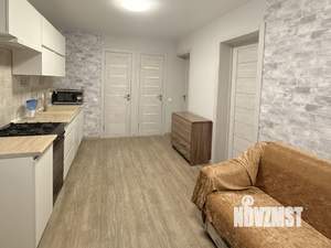 3-к квартира, на длительный срок, 42м2, 1/3 этаж