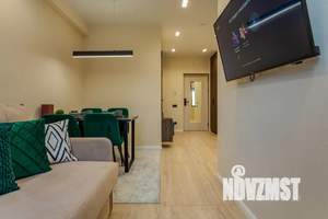 1-к квартира, посуточно, 37м2, 2/9 этаж