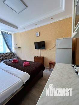 Студия квартира, посуточно, 22м2, 1/8 этаж