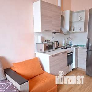 Студия квартира, посуточно, 25м2, 4/9 этаж