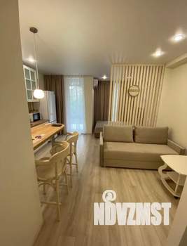 Студия квартира, посуточно, 35м2, 4/13 этаж