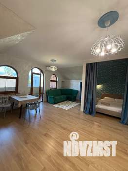 1-к квартира, посуточно, 47м2, 3/3 этаж