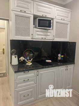 Студия квартира, посуточно, 28м2, 5/17 этаж