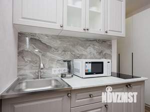 Студия квартира, посуточно, 24м2, 1/19 этаж