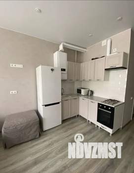 Студия квартира, посуточно, 30м2, 3/6 этаж