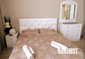 1-к квартира, посуточно, 60м2, 1/1 этаж