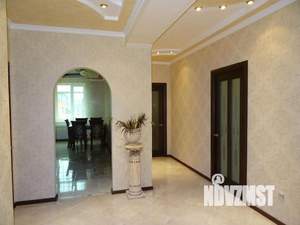 3-к квартира, посуточно, 100м2, 1/1 этаж