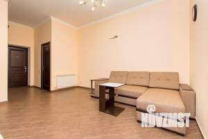 3-к квартира, посуточно, 60м2, 1/1 этаж