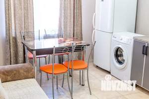 1-к квартира, посуточно, 50м2, 3/3 этаж