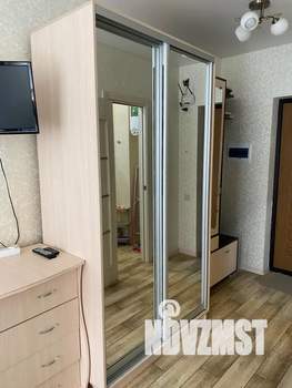 Студия квартира, посуточно, 25м2, 1/9 этаж