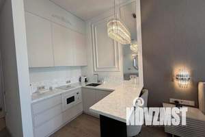 1-к квартира, посуточно, 37м2, -1/4 этаж