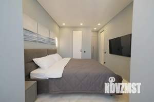 2-к квартира, посуточно, 60м2, 18/18 этаж