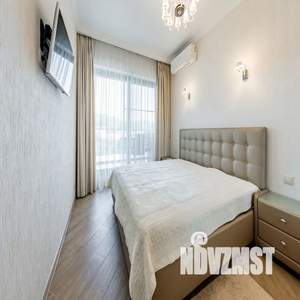 1-к квартира, посуточно, 90м2, 5/5 этаж