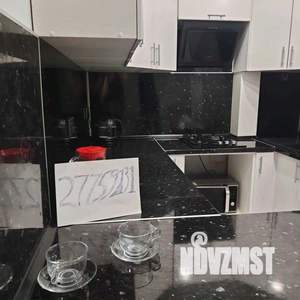 1-к квартира, посуточно, 33м2, 1/1 этаж