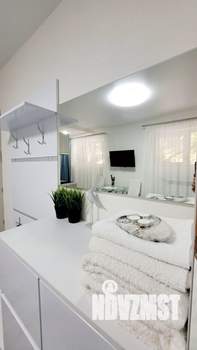 Студия квартира, посуточно, 20м2, 1/5 этаж