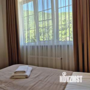 2-к квартира, посуточно, 45м2, 1/1 этаж