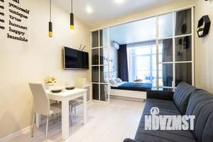 Студия квартира, посуточно, 30м2, 7/20 этаж