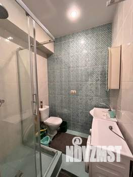 Студия квартира, посуточно, 30м2, 1/13 этаж