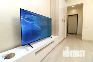 Студия квартира, посуточно, 35м2, 8/12 этаж