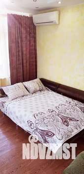 2-к квартира, посуточно, 37м2, 3/8 этаж