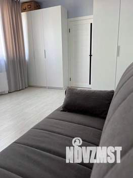 1-к квартира, посуточно, 38м2, 1/1 этаж