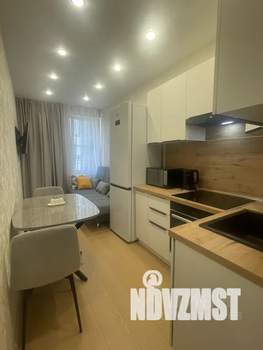 1-к квартира, посуточно, 35м2, 9/13 этаж
