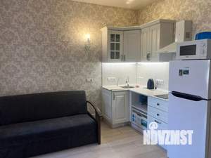 Студия квартира, посуточно, 25м2, 1/4 этаж
