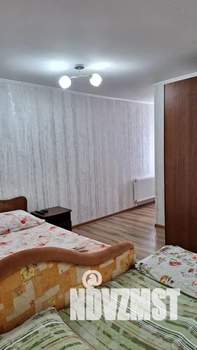1-к квартира, посуточно, 35м2, 2/2 этаж