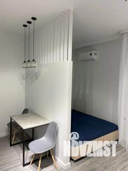 Студия квартира, посуточно, 25м2, 1/4 этаж