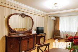 3-к квартира, посуточно, 72м2, 1/1 этаж
