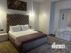 1-к квартира, посуточно, 54м2, 1/1 этаж