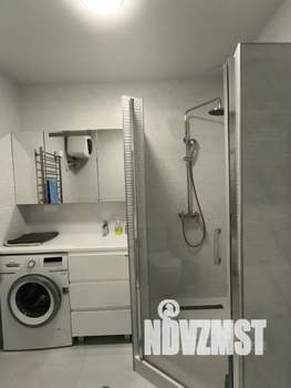 Студия квартира, посуточно, 35м2, 16/20 этаж