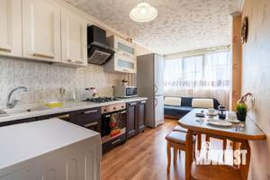 1-к квартира, посуточно, 55м2, 1/1 этаж