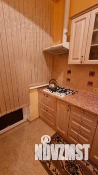 2-к квартира, посуточно, 34м2, 4/4 этаж