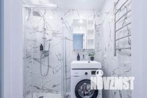 1-к квартира, посуточно, 41м2, 16/16 этаж