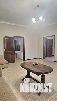 3-к квартира, посуточно, 100м2, 1/1 этаж