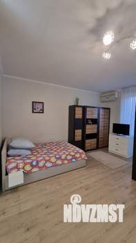 Студия квартира, на длительный срок, 45м2, 4/8 этаж