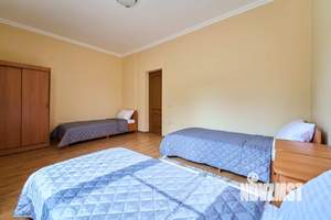 3-к квартира, посуточно, 100м2, 1/1 этаж