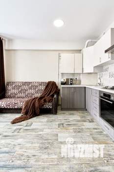 Студия квартира, посуточно, 30м2, 3/3 этаж