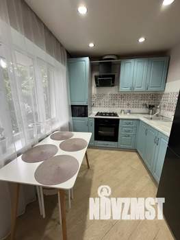2-к квартира, посуточно, 50м2, 2/5 этаж