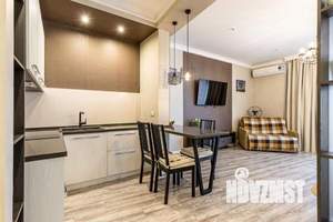 1-к квартира, посуточно, 50м2, 1/1 этаж