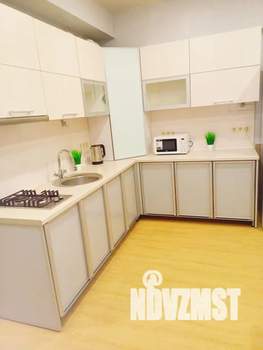 1-к квартира, посуточно, 43м2, 1/4 этаж